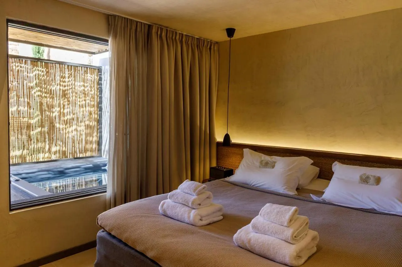 Amantes Villas And Suites 니키티 호텔